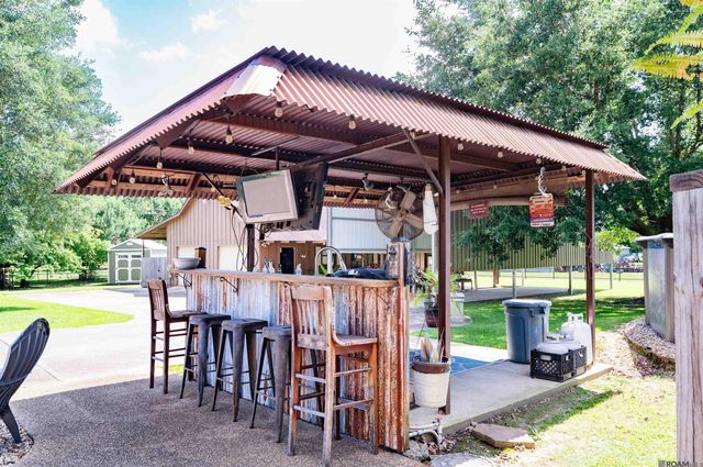 22871 Brittney Renee Dr, Zachary, LA 70791