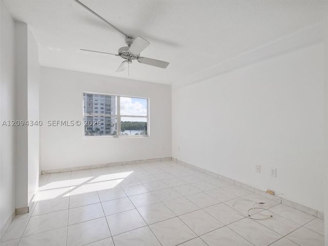 400 Kings Point Dr 523, Sunny Isles Beach, FL 33160