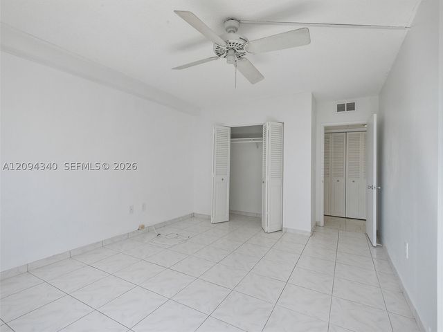 400 Kings Point Dr 523, Sunny Isles Beach, FL 33160