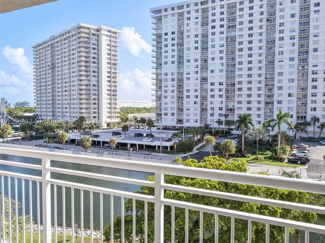 400 Kings Point Dr 523, Sunny Isles Beach, FL 33160