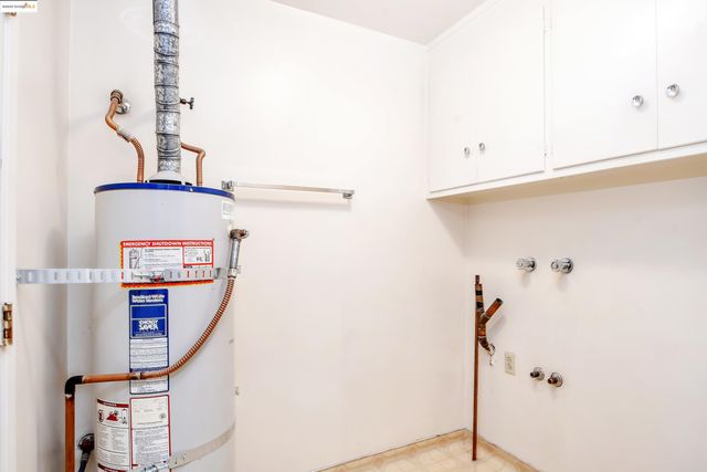 2266 Harborview Dr, San Leandro, CA 94577