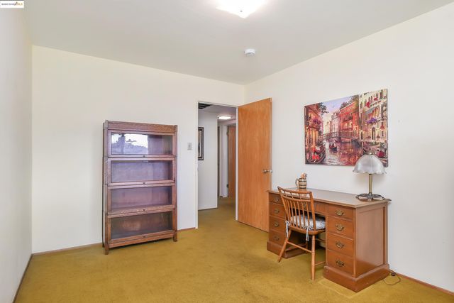 2266 Harborview Dr, San Leandro, CA 94577