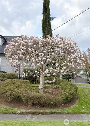 1100 N Broadway, Aberdeen, WA 98520