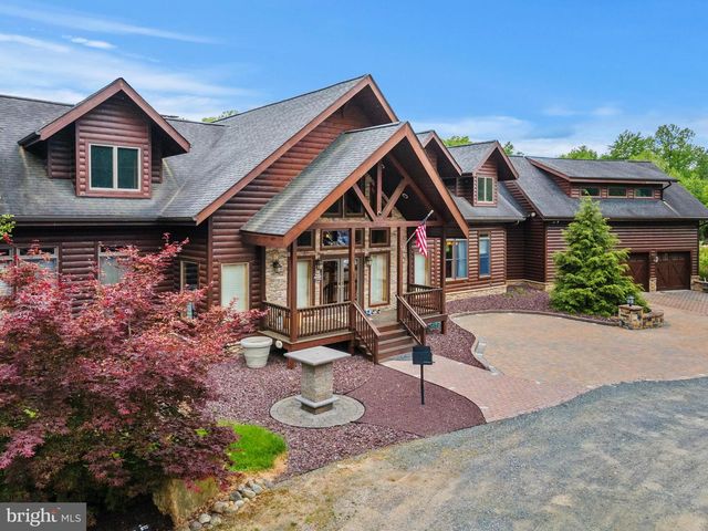 11501 POPES HEAD RD, Fairfax, VA 22030