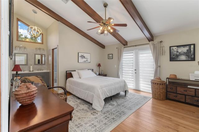 999 FAIRVIEW AVENUE, Mount Dora, FL 32757