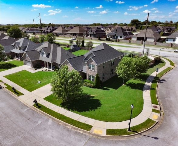 8100 Santa Clara Avenue, Springdale, AR 72762