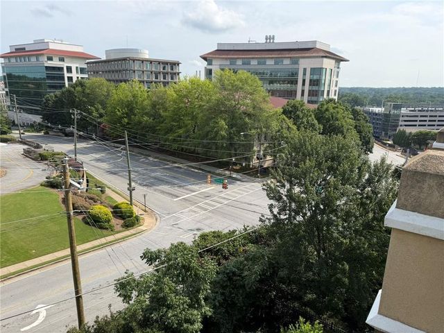 834 CLIFTON HEIGHTS Lane, Atlanta, GA 30329