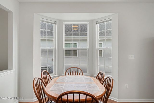 39 Marlow Drive, Jackson, NJ 08527