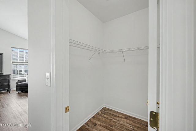 39 Marlow Drive, Jackson, NJ 08527