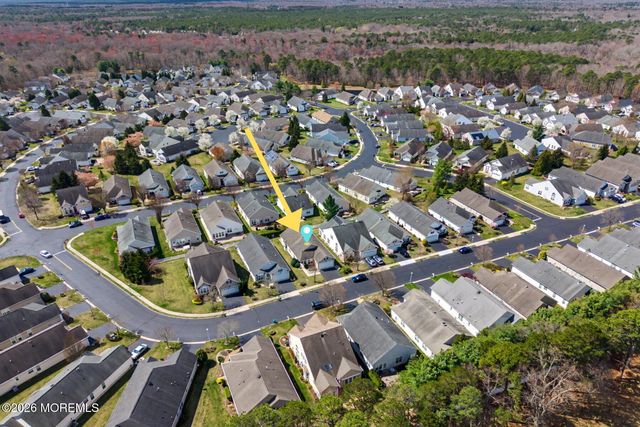 39 Marlow Drive, Jackson, NJ 08527