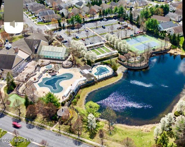 39 Marlow Drive, Jackson, NJ 08527