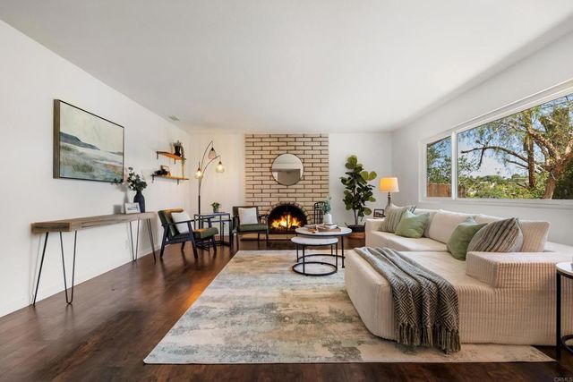 1407 Monte Vista Drive, Vista, CA 92084
