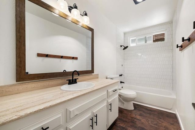 1407 Monte Vista Drive, Vista, CA 92084