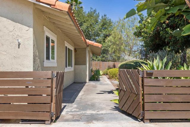 1407 Monte Vista Drive, Vista, CA 92084