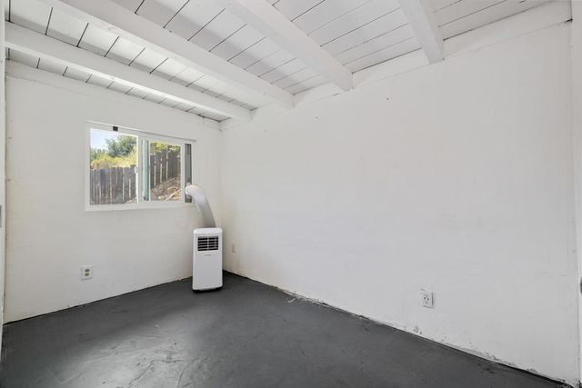 1407 Monte Vista Drive, Vista, CA 92084