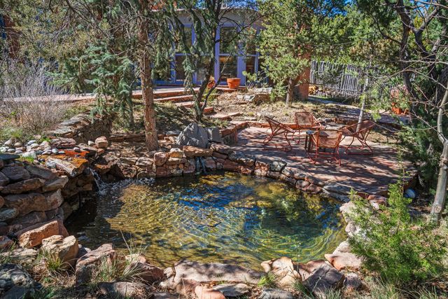 613 Camino Del Monte Sol, Santa Fe, NM 87505