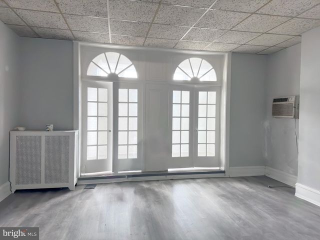 5424 WALNUT ST, Philadelphia, PA 19139