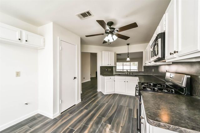 2511 Pine Cone Drive, Houston, TX 77339