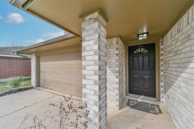 2511 Pine Cone Drive, Houston, TX 77339