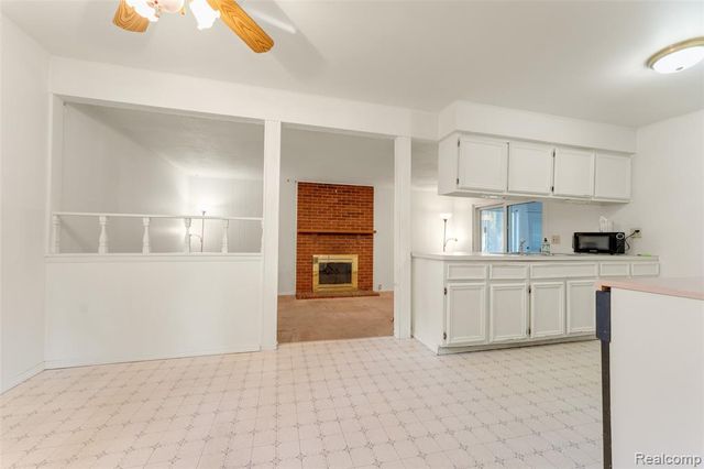 11514 N Haggerty Road, Plymouth, MI 48170