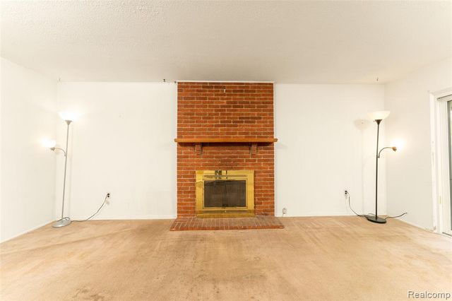 11514 N Haggerty Road, Plymouth, MI 48170
