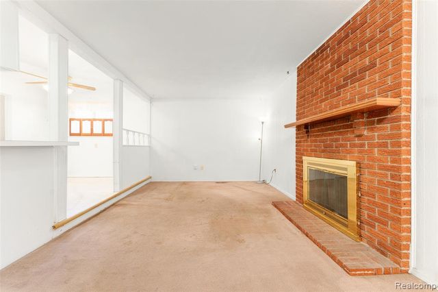 11514 N Haggerty Road, Plymouth, MI 48170