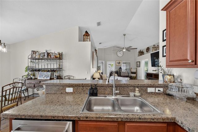 10747 STANDING STONE DRIVE, Wimauma, FL 33598