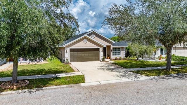 10747 STANDING STONE DRIVE, Wimauma, FL 33598