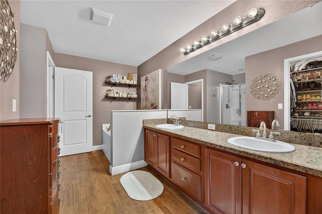 10747 STANDING STONE DRIVE, Wimauma, FL 33598