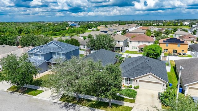 10747 STANDING STONE DRIVE, Wimauma, FL 33598
