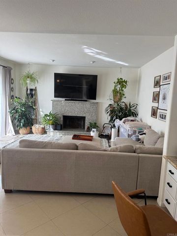 7009 El Fuerte Street, Carlsbad, CA 92009