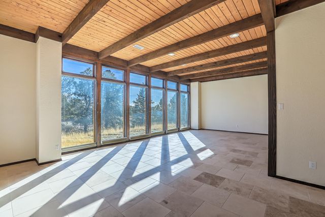 1180 Laurel Place NE, Albuquerque, NM 87122