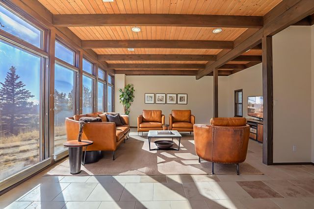 1180 Laurel Place NE, Albuquerque, NM 87122