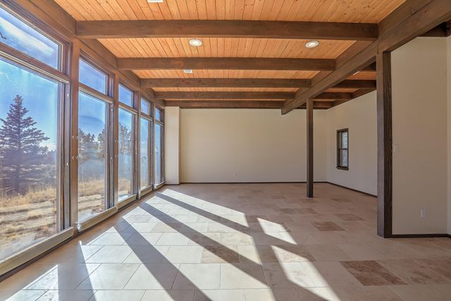 1180 Laurel Place NE, Albuquerque, NM 87122