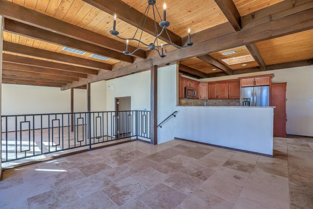 1180 Laurel Place NE, Albuquerque, NM 87122