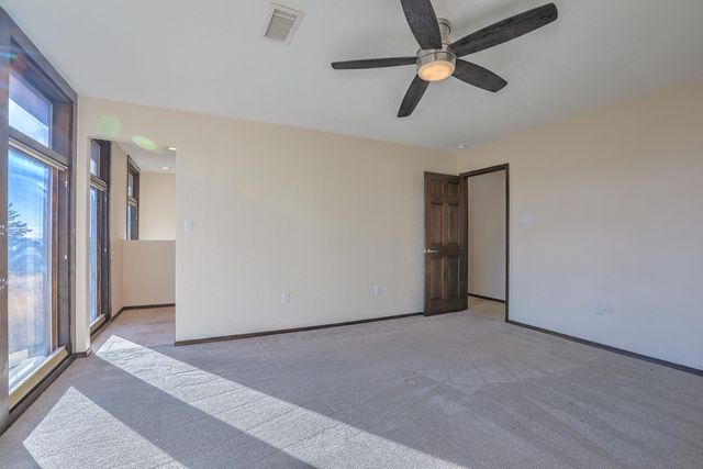 1180 Laurel Place NE, Albuquerque, NM 87122