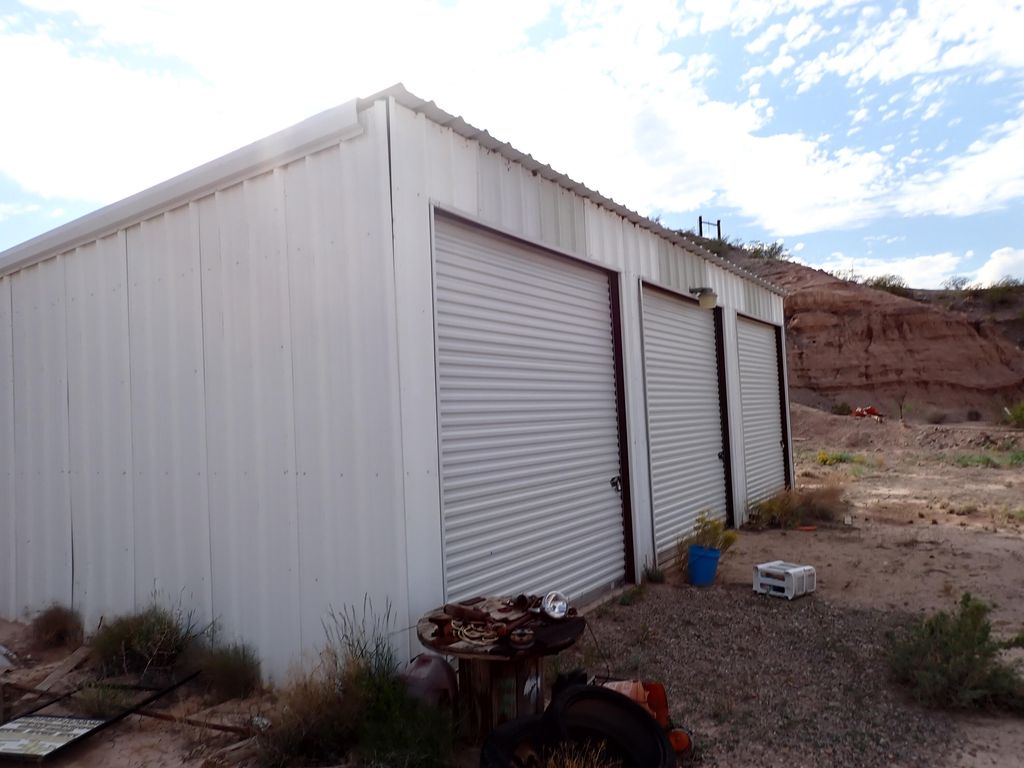 Image 19 of property listing at Address unavailable.