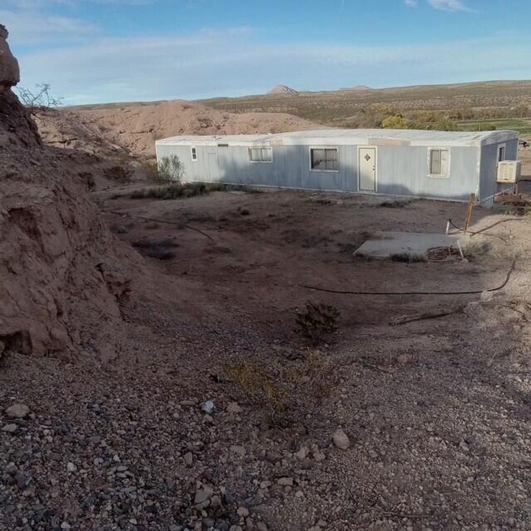 Image 22 of property listing at Address unavailable.