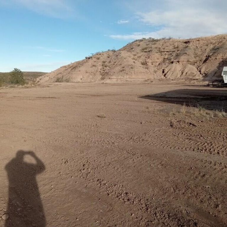 Image 23 of property listing at Address unavailable.