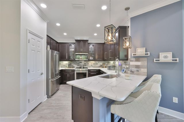 682 CHIPPER DRIVE, Sun City Center, FL 33573