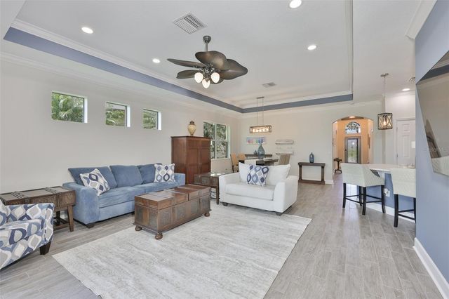 682 CHIPPER DRIVE, Sun City Center, FL 33573