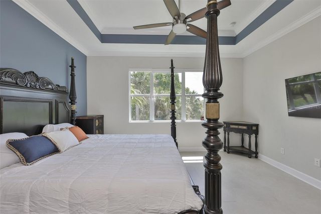 682 CHIPPER DRIVE, Sun City Center, FL 33573