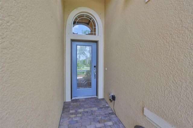 682 CHIPPER DRIVE, Sun City Center, FL 33573