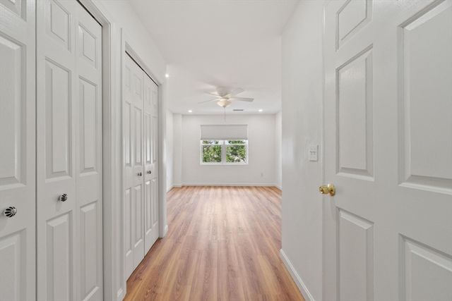 75 Walnut St 302, Peabody, MA 01960