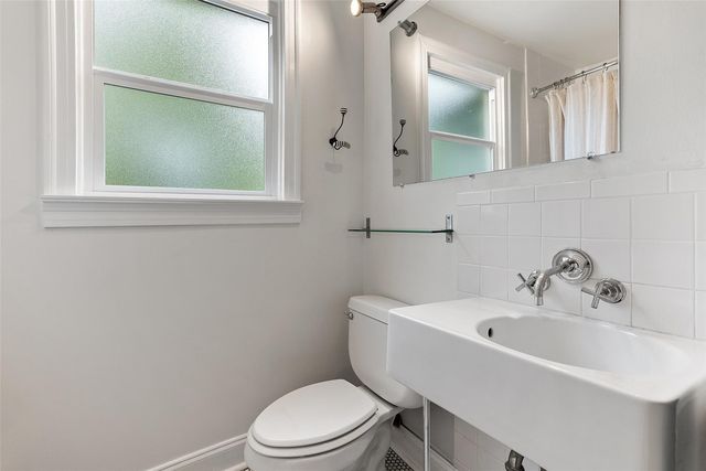 1410 Sanchez ST, Austin, TX 78702