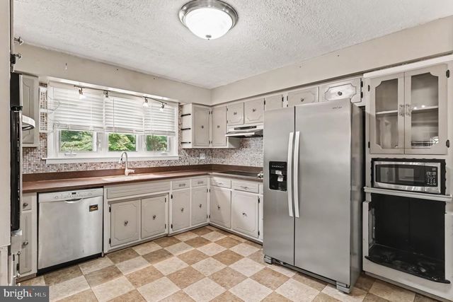 1604 BULLS LN, Joppa, MD 21085
