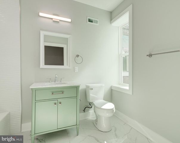 1926 E BIRCH ST, Philadelphia, PA 19134