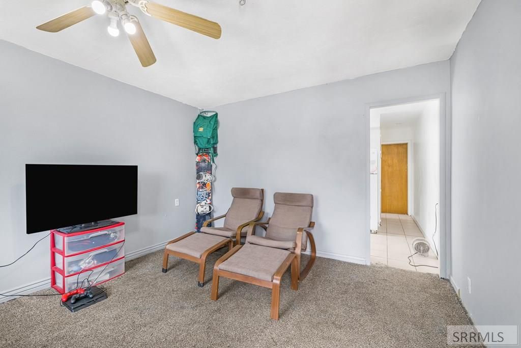 Image 5 of property listing at 267 Pine Street, Shelley, ID 83274