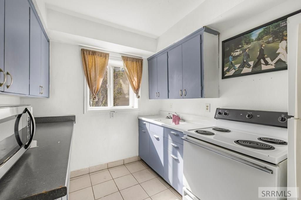 Image 6 of property listing at 267 Pine Street, Shelley, ID 83274