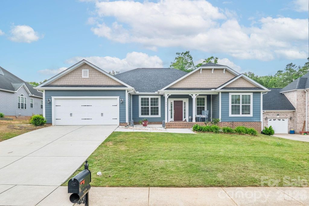 207 Vanderbilt Boulevard, Locust, NC 28097
